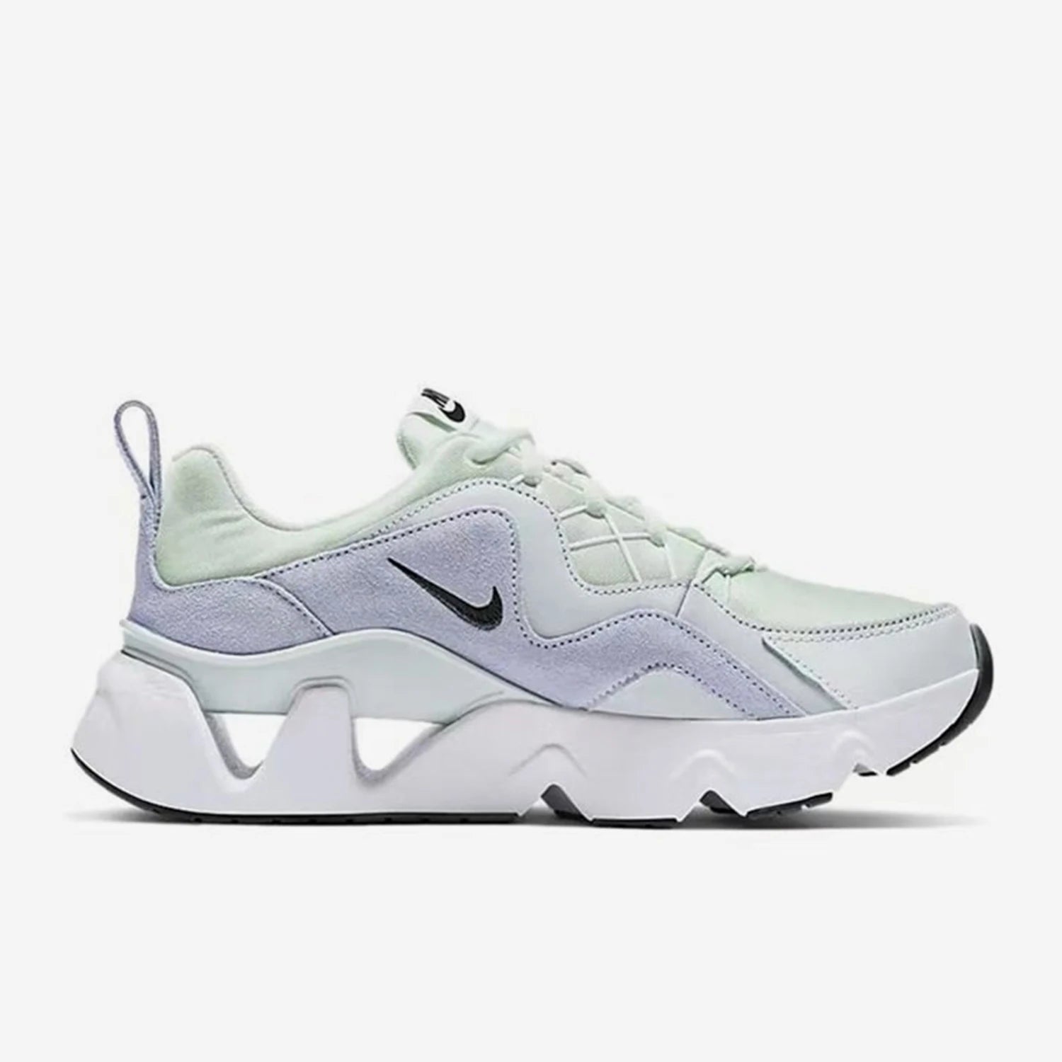 Nike RYZ 365 chaussures  pour femmes